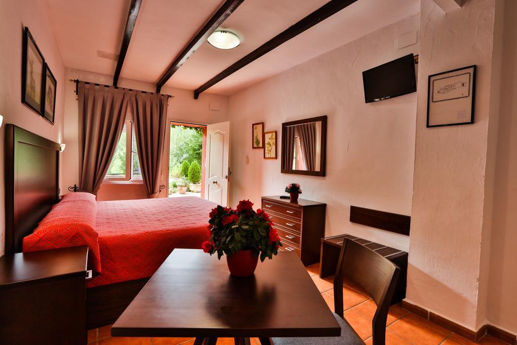 Rural Noguera De La Sierpe Hotel 4*